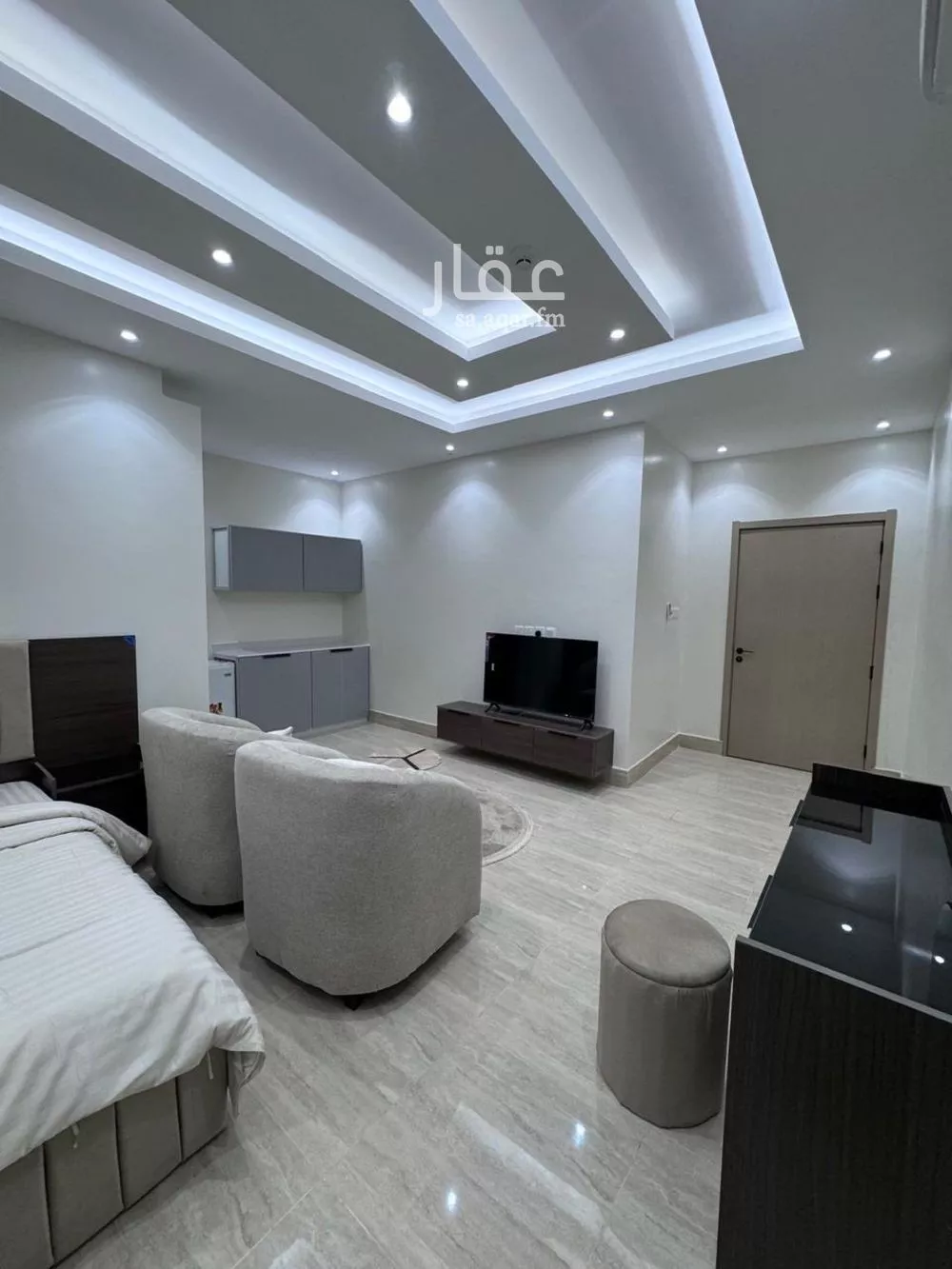 شقة 1 غرف في الخليج 4