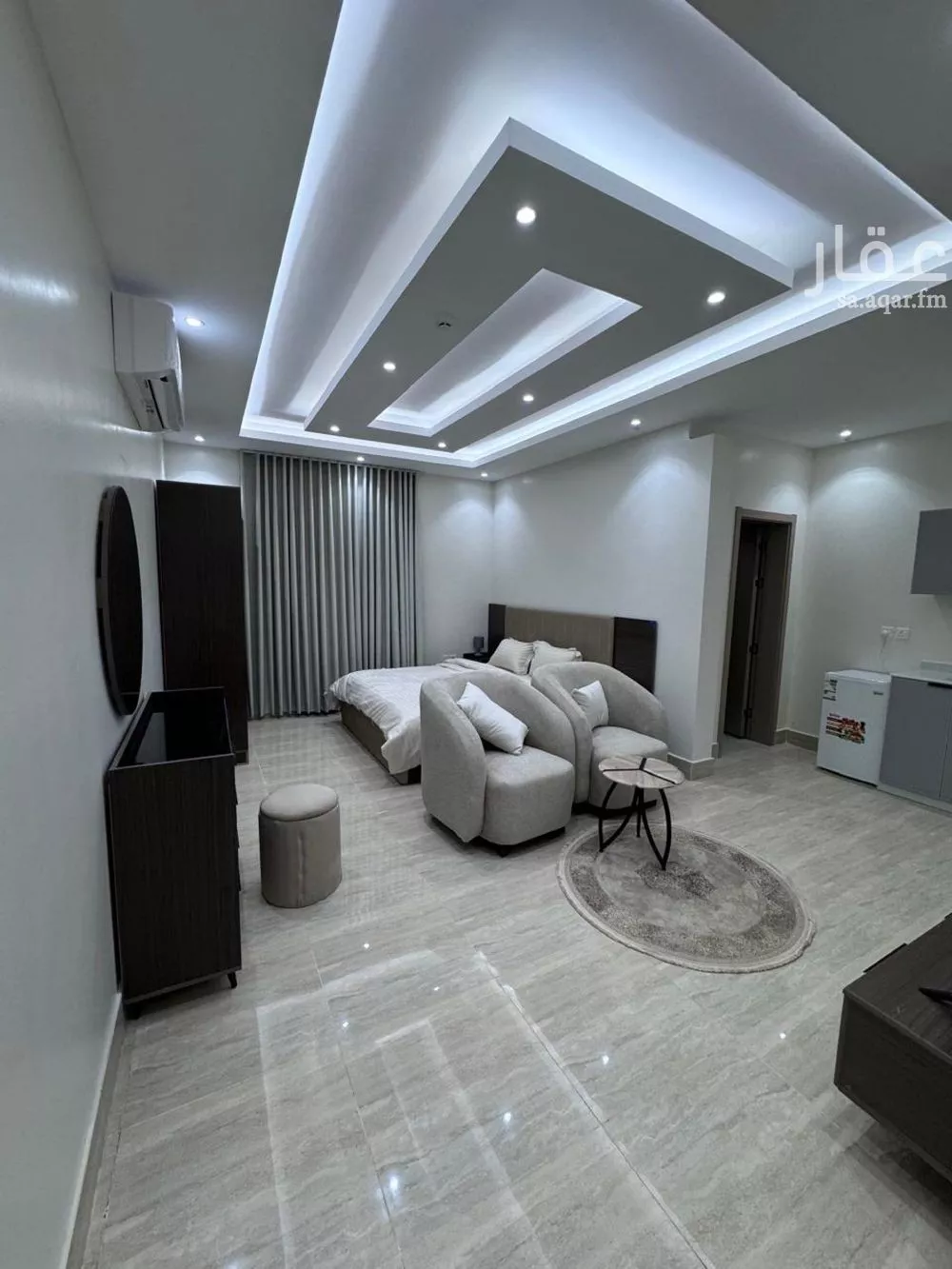 شقة 1 غرف في الخليج 5