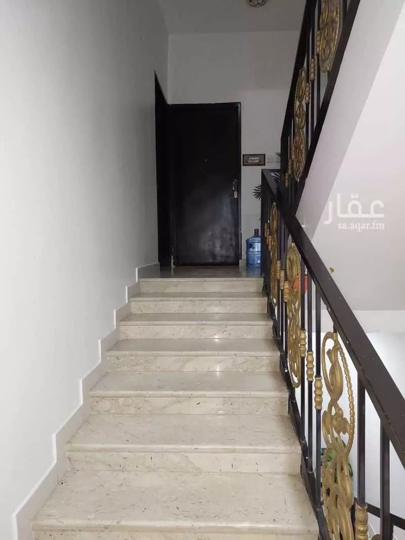 فيلا 3 غرف في الوادي 13