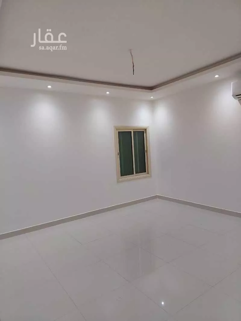 فيلا 3 غرف في الوادي 8