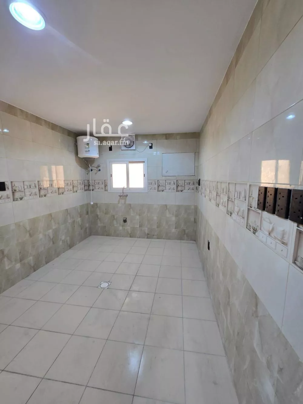 شقة 4 غرف في النور 18