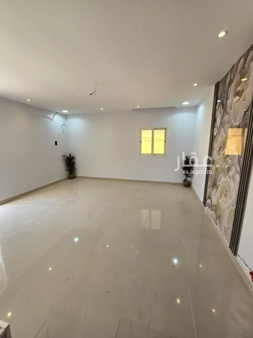 شقة 4 غرف في النور 3