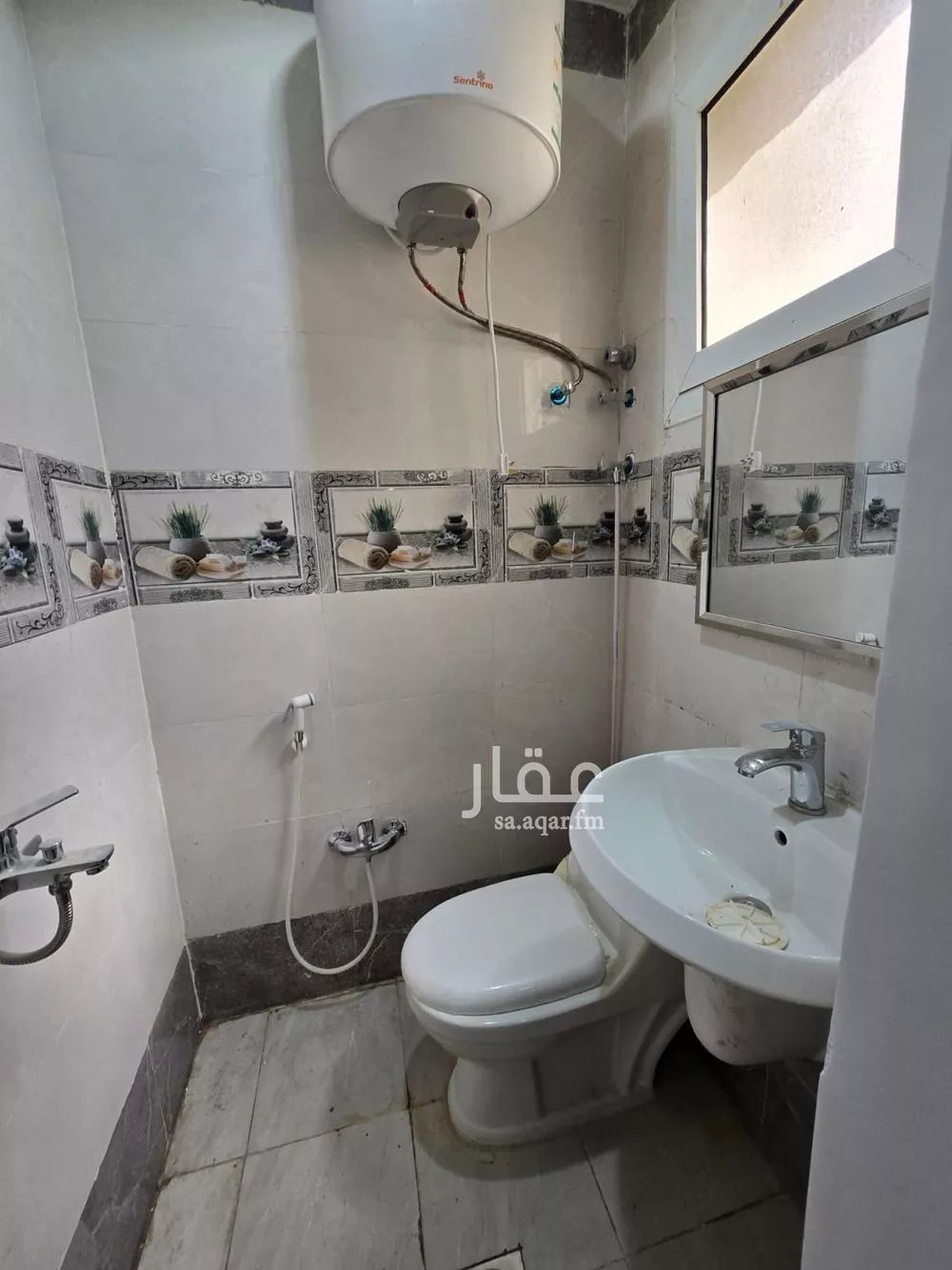 شقة 4 غرف في النور 21