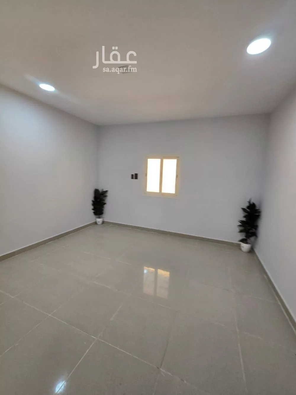 شقة 4 غرف في النور 22