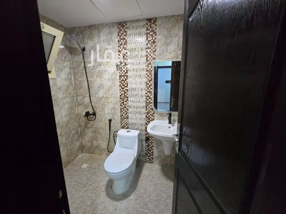 شقة 5 غرف في الشعلة 18