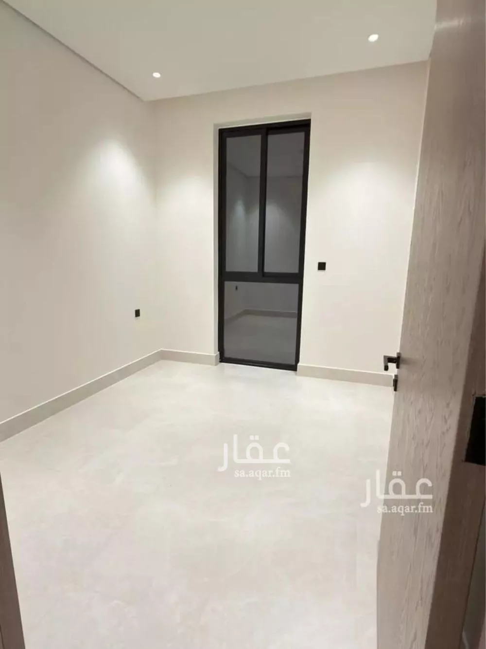 3 bedroom apartment in Al Yarmouk 2