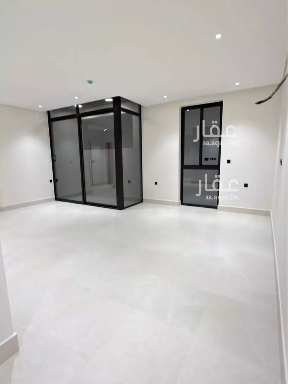3 bedroom apartment in Al Yarmouk 5