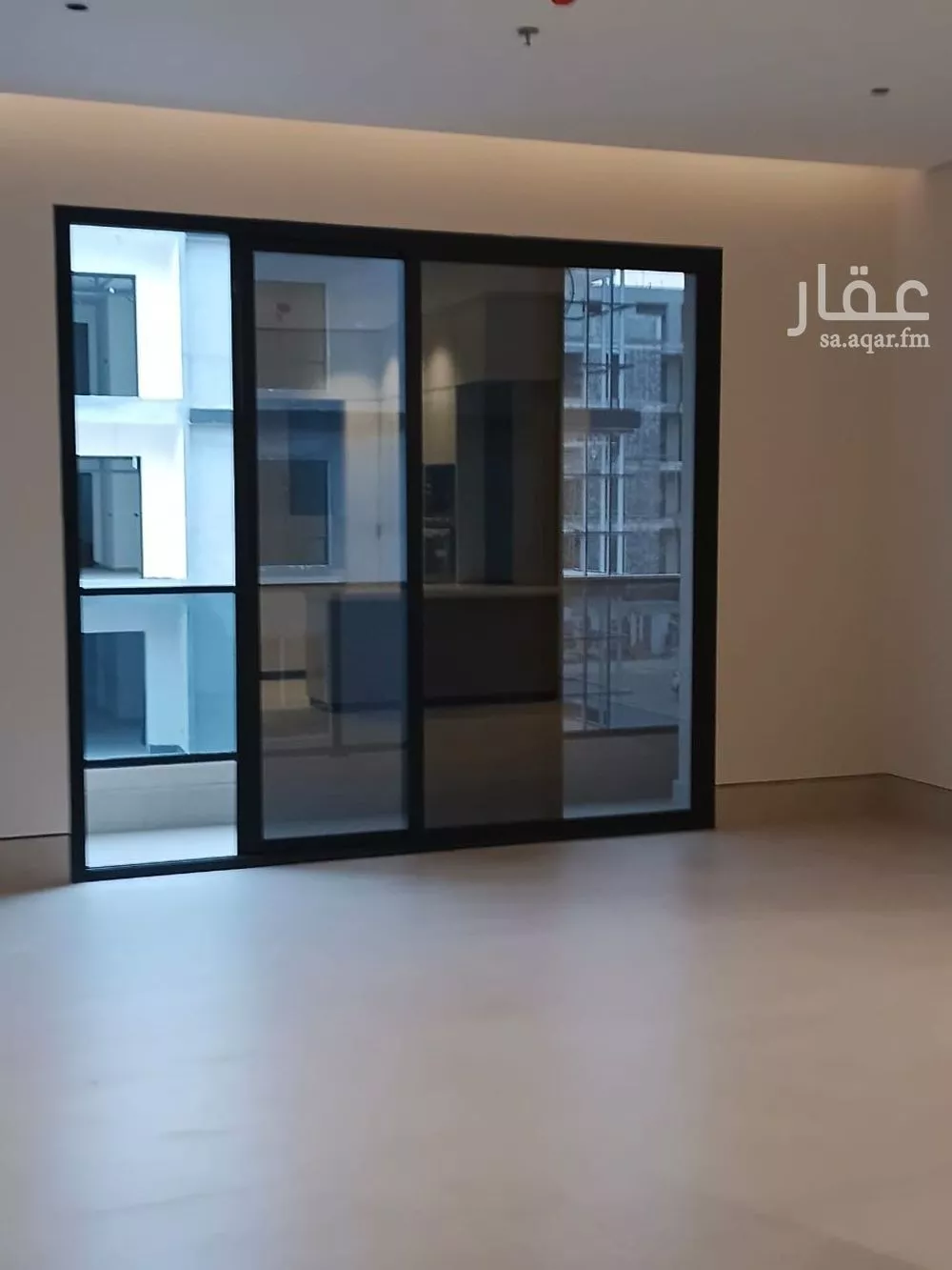 شقة 3 غرف في السيف 12