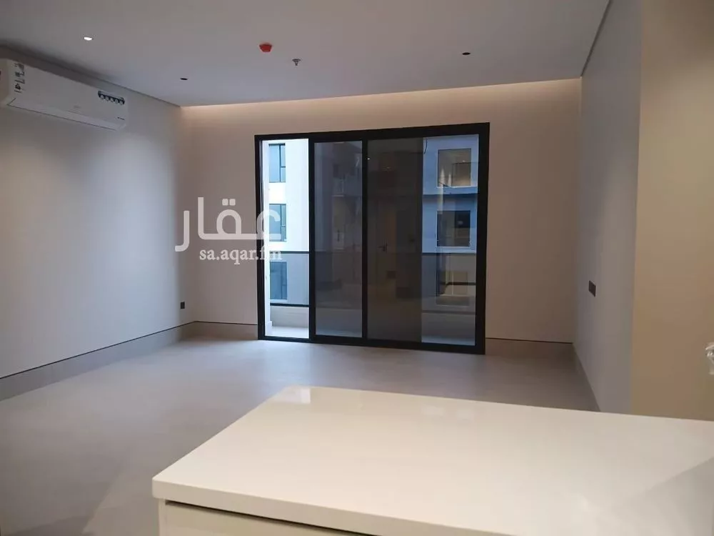 شقة 3 غرف في السيف 14