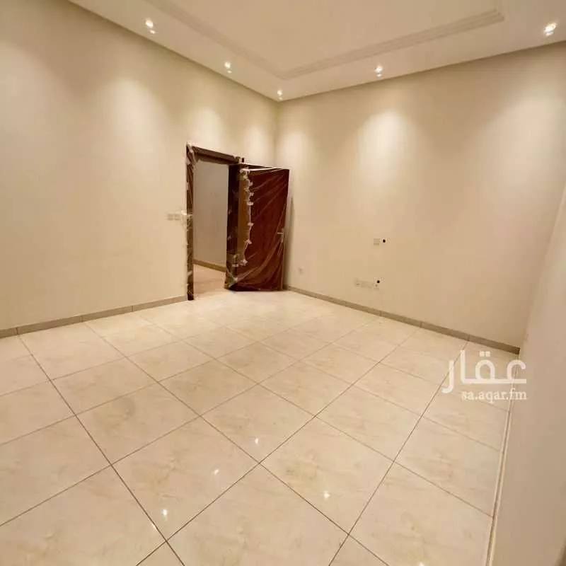 2 bedroom villa in King Abdullah 6