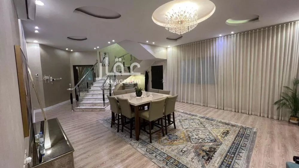 11 bedroom villa in Al Aridh 2