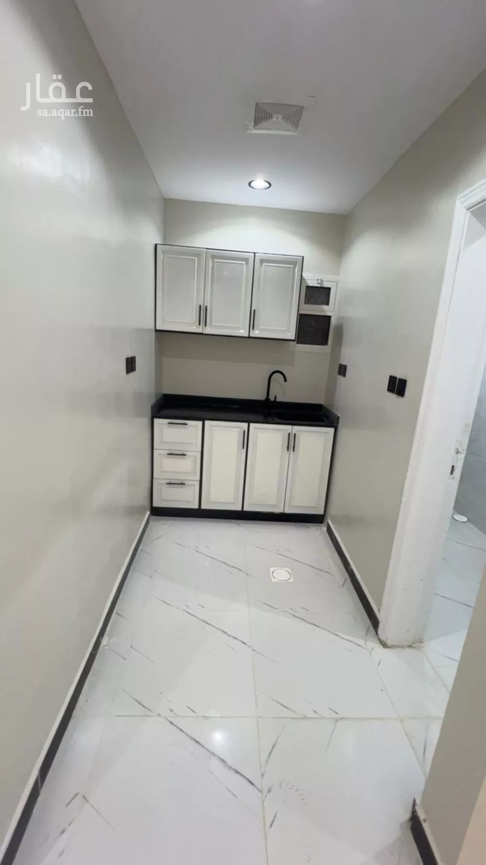 شقة 1 غرف في العليا 5