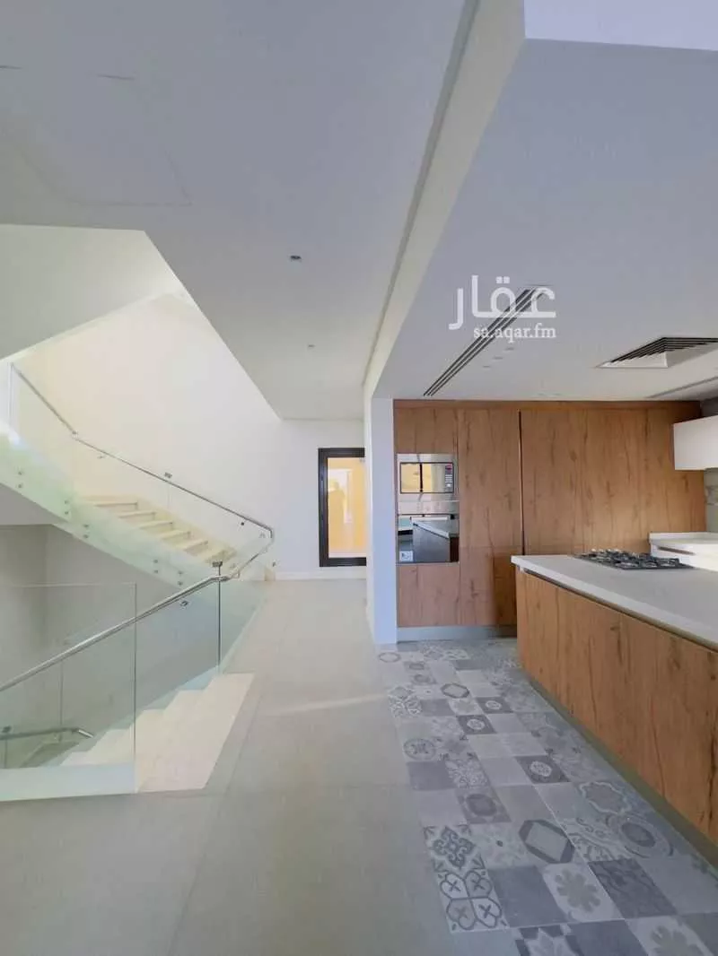 6 bedroom villa in Al Aridh 13