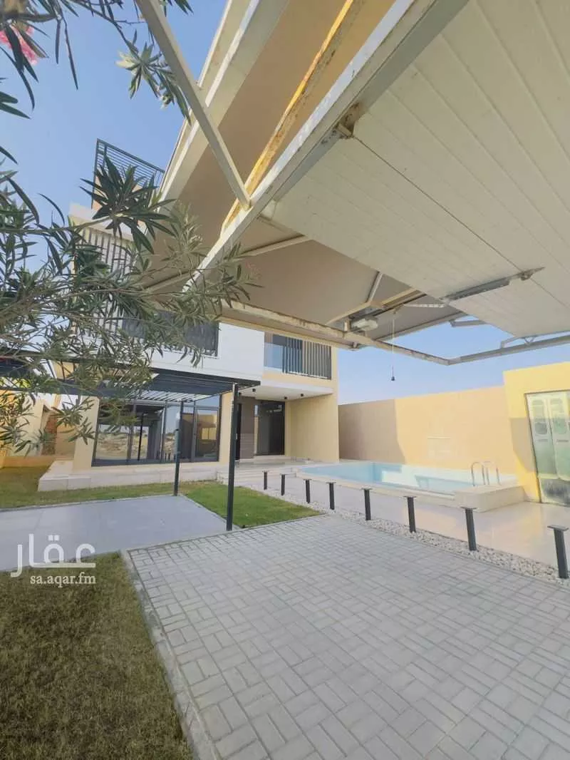 6 bedroom villa in Al Aridh 4
