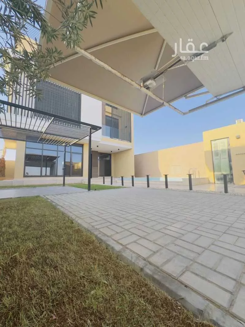 6 bedroom villa in Al Aridh 6