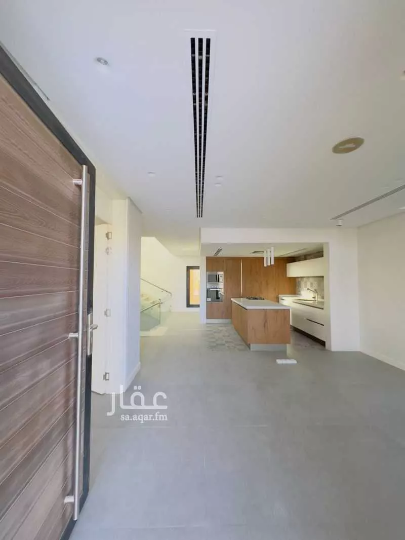 6 bedroom villa in Al Aridh 10