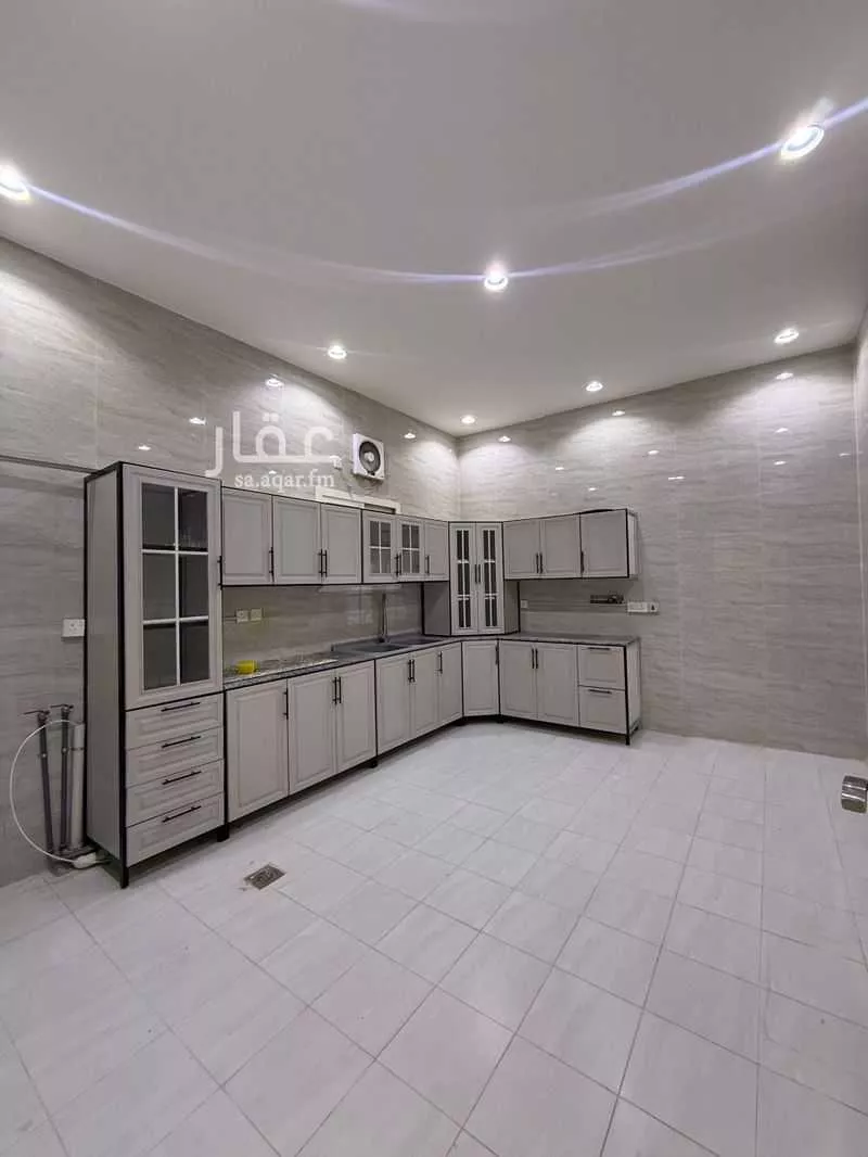 3 bedroom apartment in Al Narjis 5