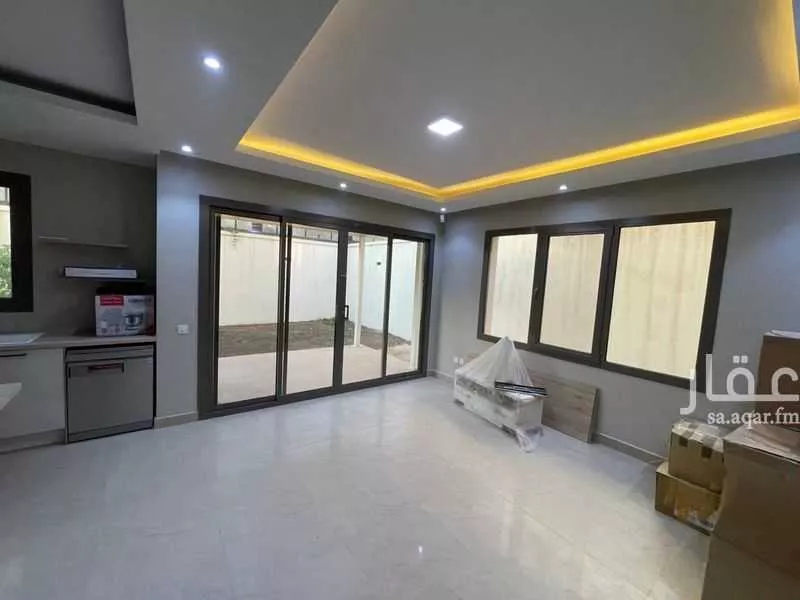 فيلا 8 غرف في الرمال 5