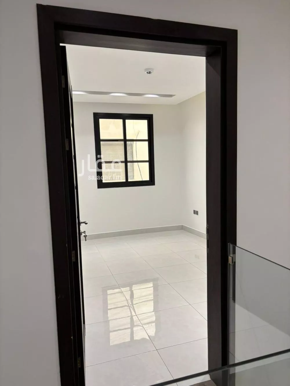 شقة 5 غرف في العارض 9