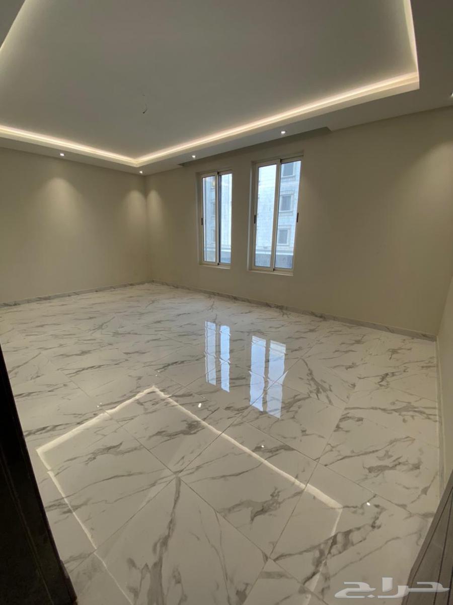 شقة 6 غرف في هجر 2