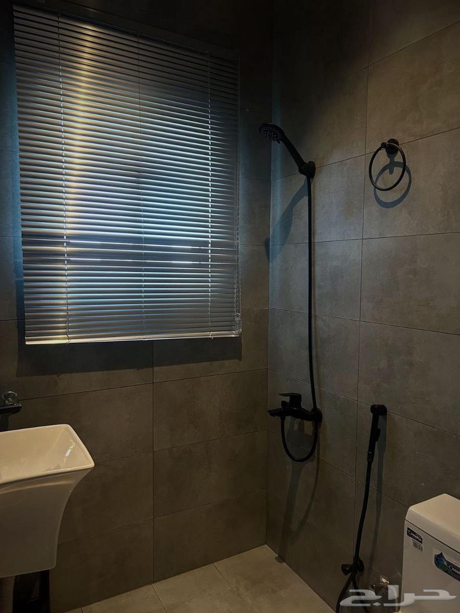 شقة 1 غرف في الراكة الجنوبية 10