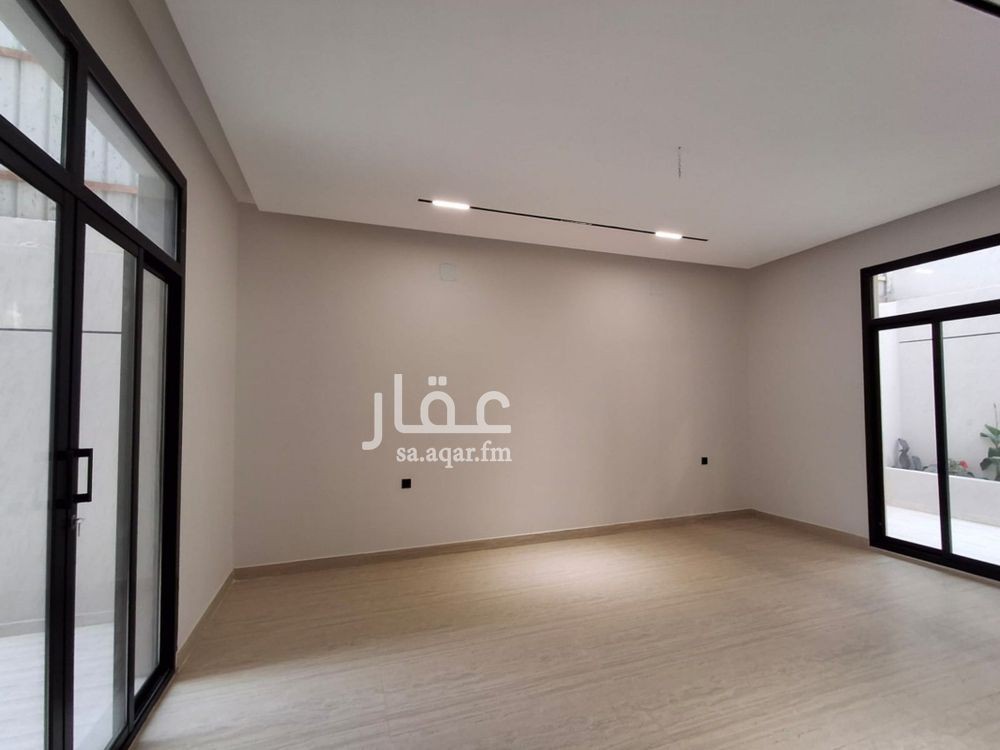 4 bedroom villa in Al Zahrah, Riyadh 16