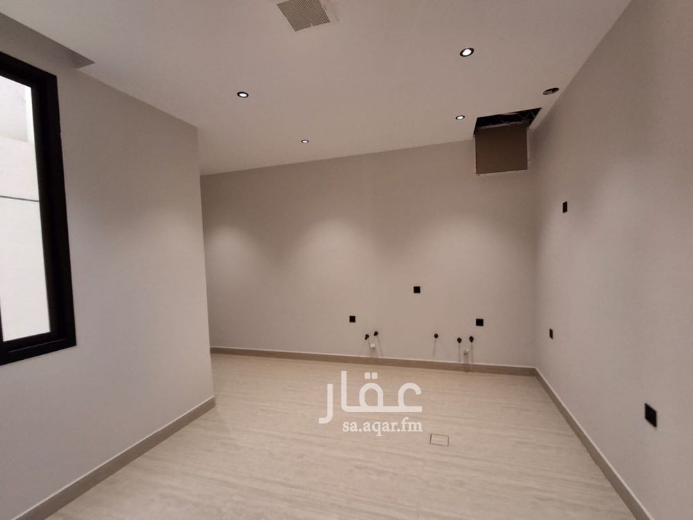 4 bedroom villa in Al Zahrah, Riyadh 18