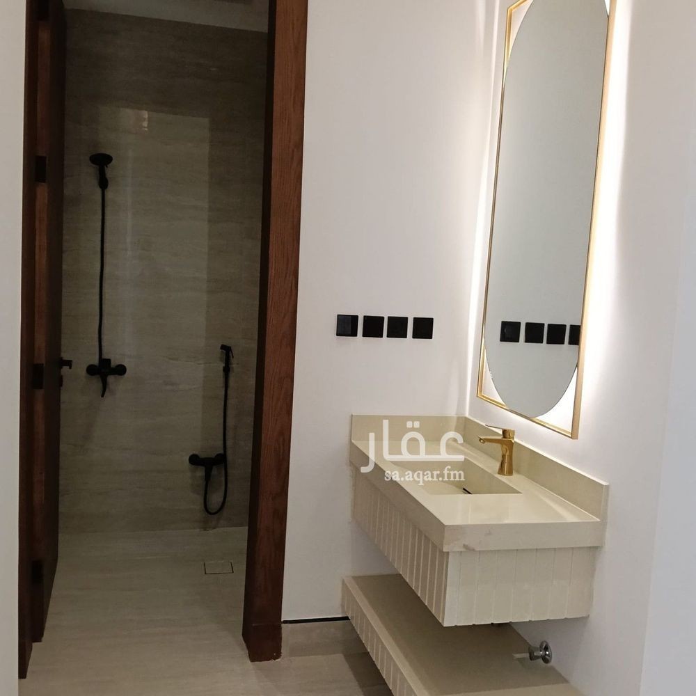 4 bedroom villa in Al Zahrah, Riyadh 15