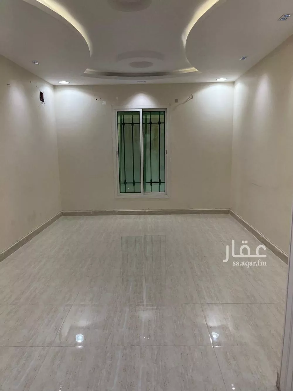 فيلا 10 غرف في الرمال 4