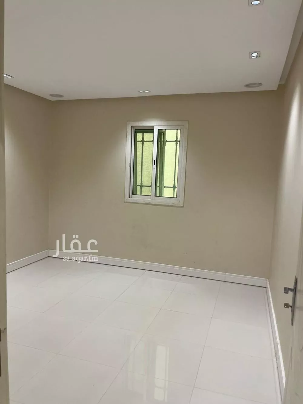 فيلا 10 غرف في الرمال 7