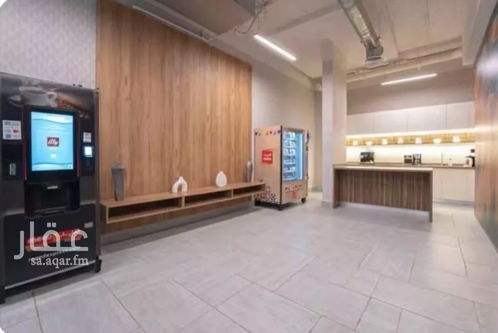 شقة 3 غرف في العارض 10