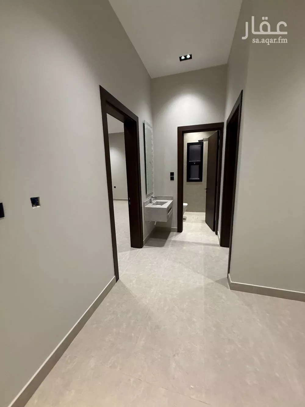 فيلا 5 غرف في الرمال 6