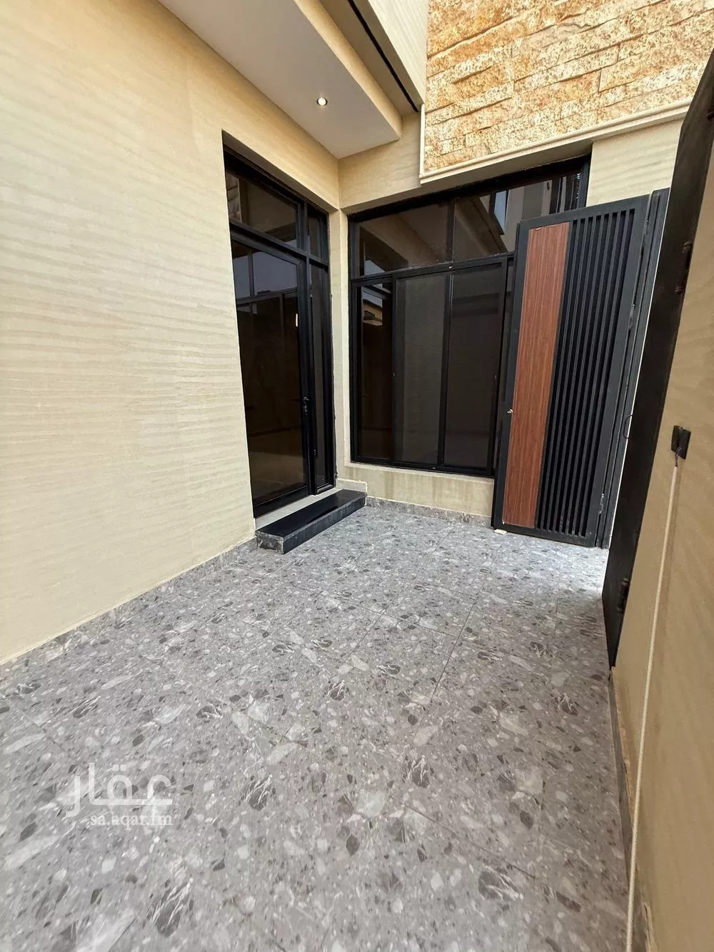 فيلا 5 غرف في الرمال 3