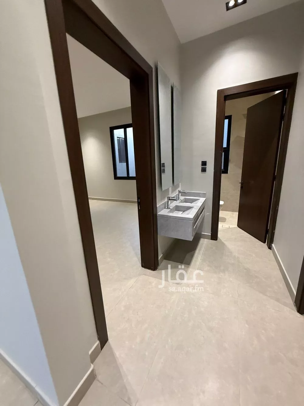 فيلا 5 غرف في الرمال 21