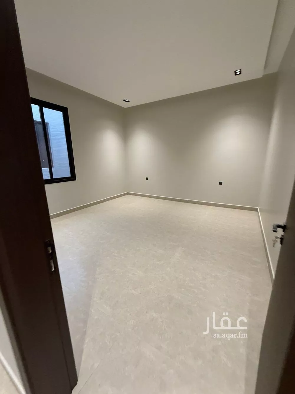 فيلا 5 غرف في الرمال 23