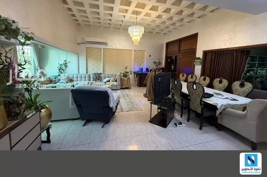 فيلا 14 غرف في الملك فهد 4