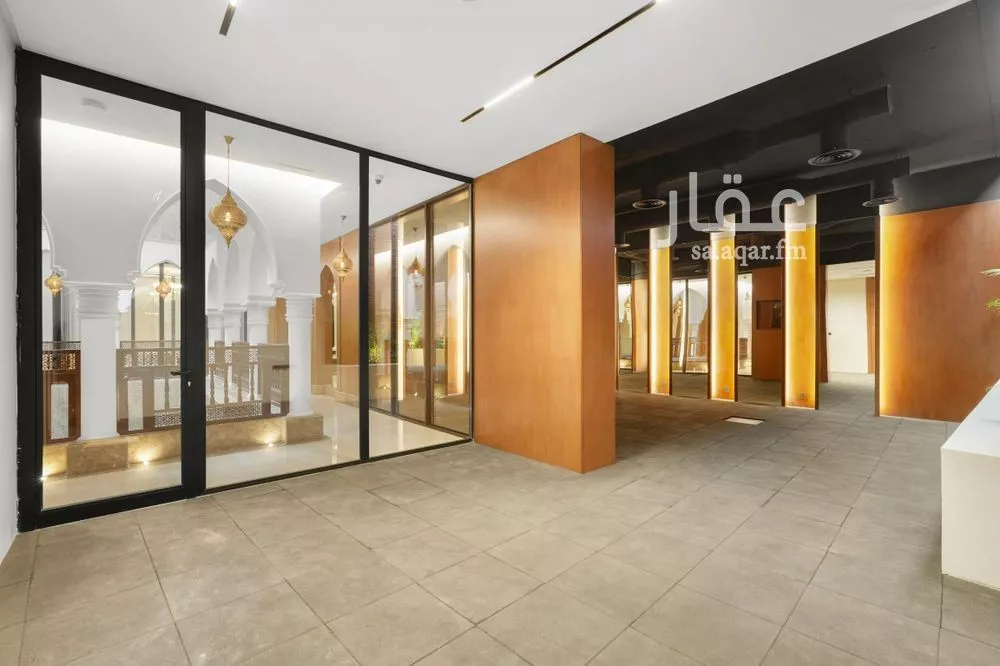 فيلا 7 غرف في العقيق 3