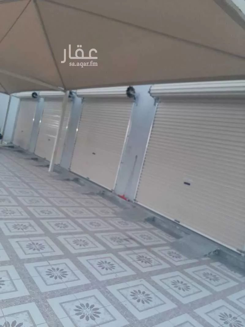 عمارة 880 م² في القادسية 3