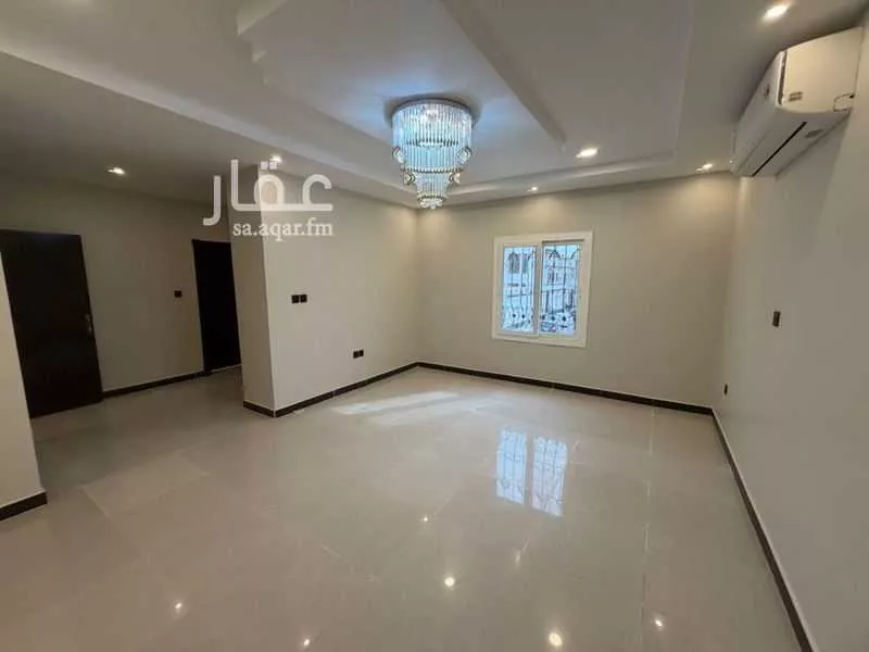 فيلا 8 غرف في الشعلة 2