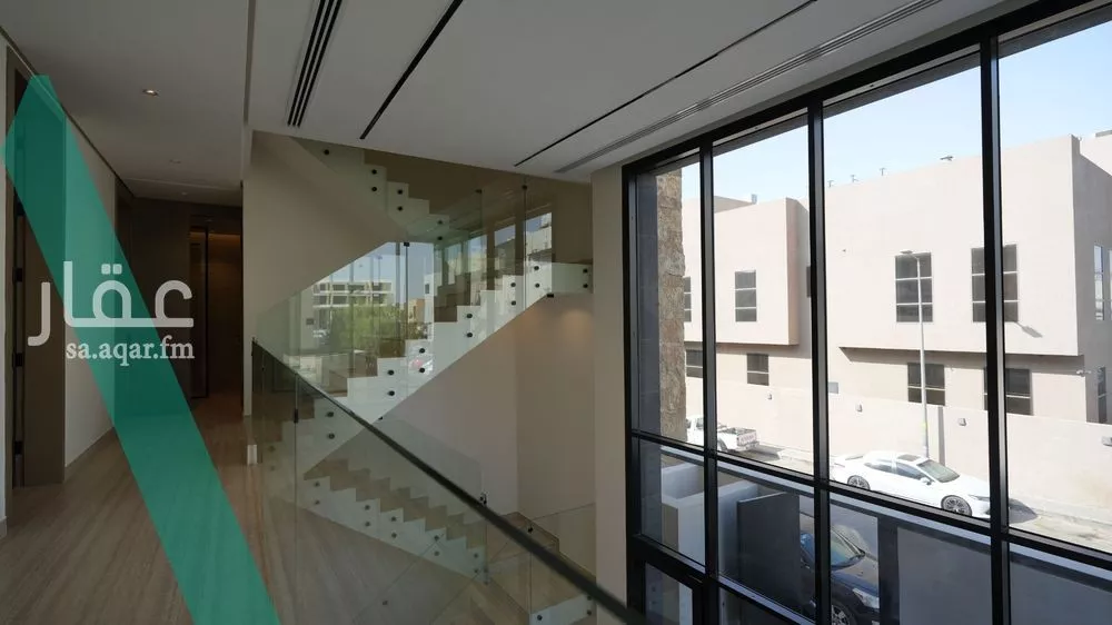 فيلا 4 غرف في الياسمين 6