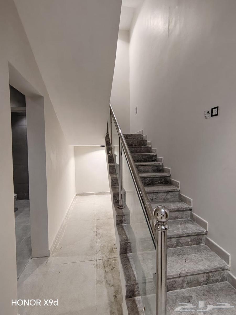 شقة 6 غرف في بدر 8