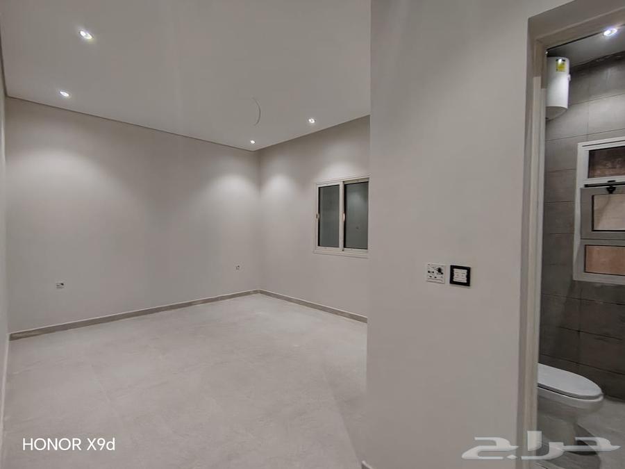 شقة 6 غرف في بدر 10