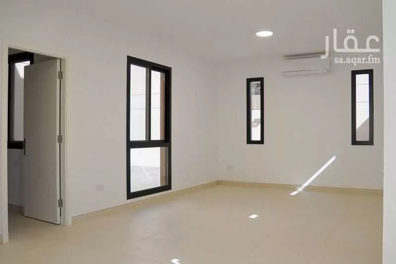 7 bedroom villa in Sidrah 8