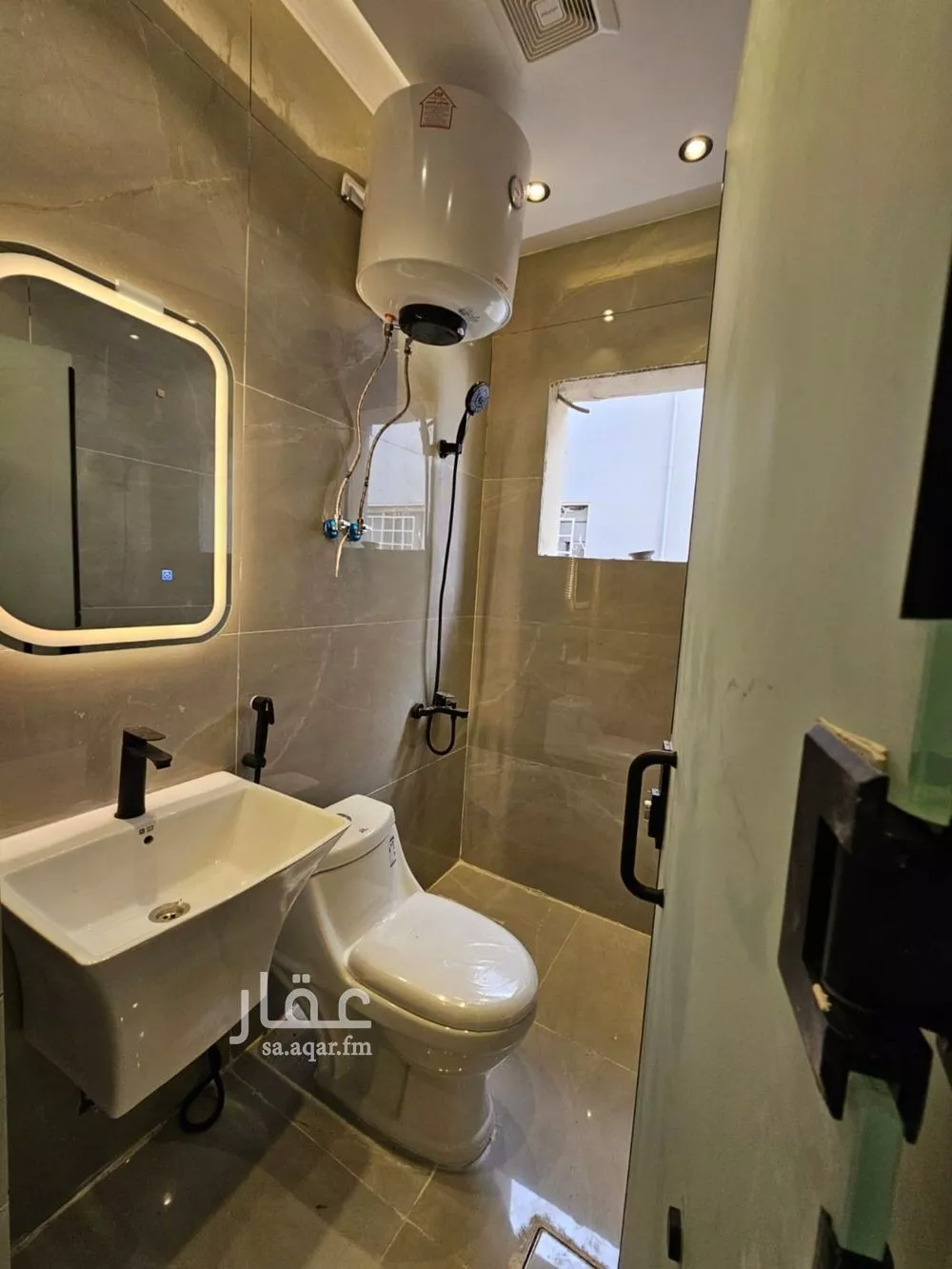 1 bedroom apartment in Al Aqiq 4