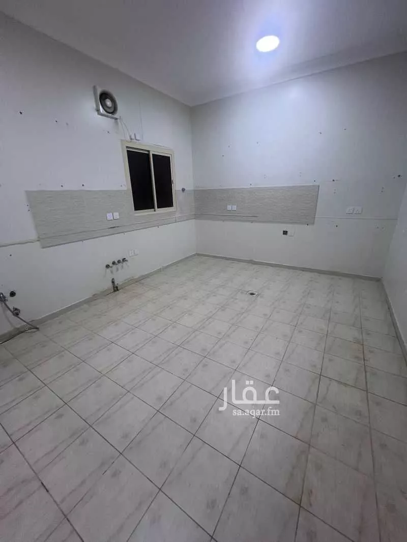 4 bedroom apartment in Al Gharra, Madinah 12