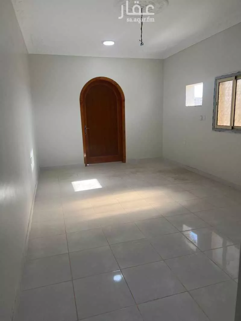 شقة 4 غرف في الغراء 2