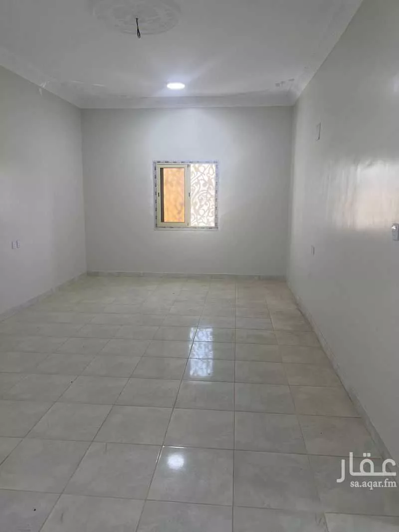 شقة 4 غرف في الغراء 5