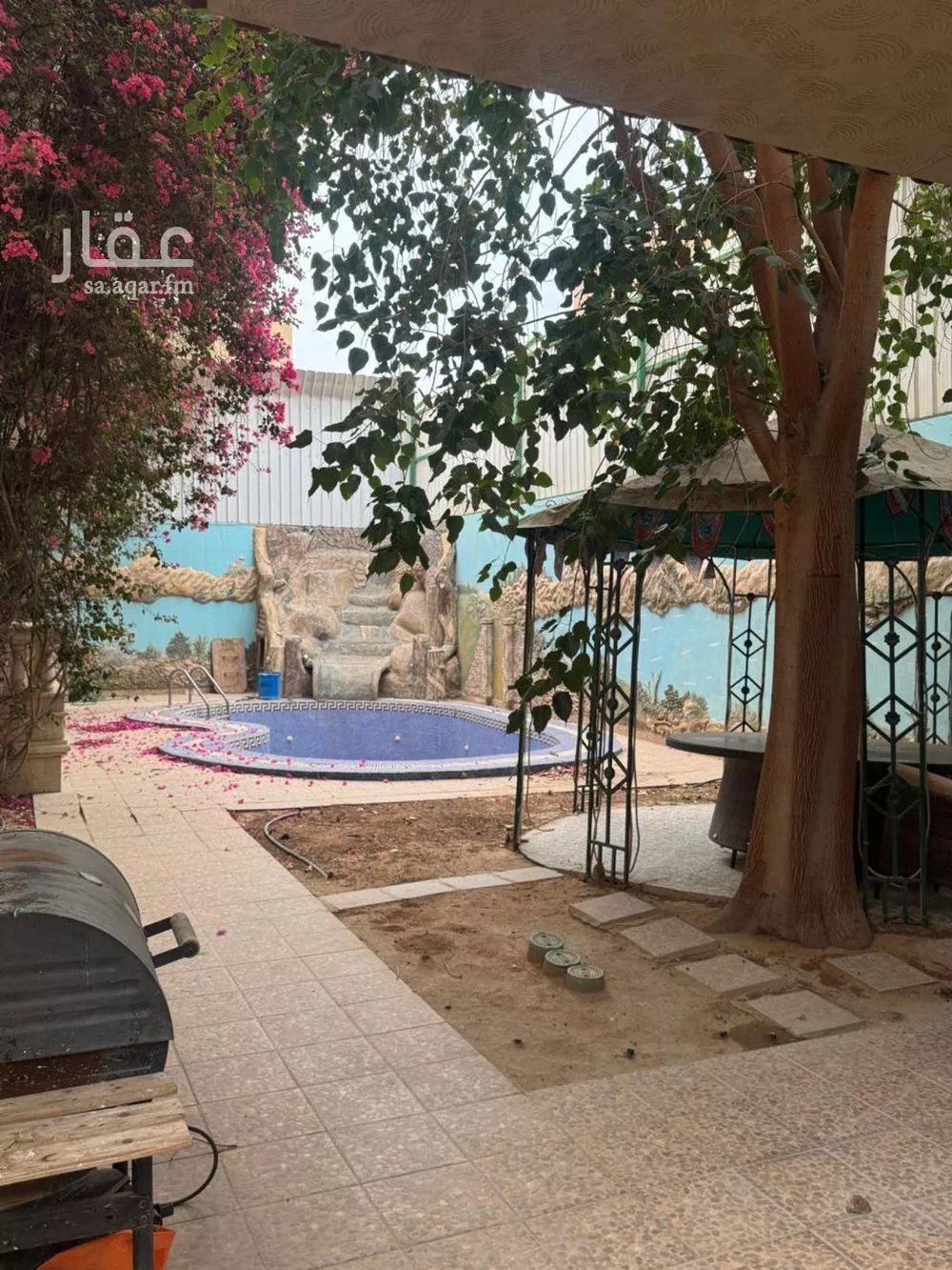 فيلا 8 غرف في الورود 8