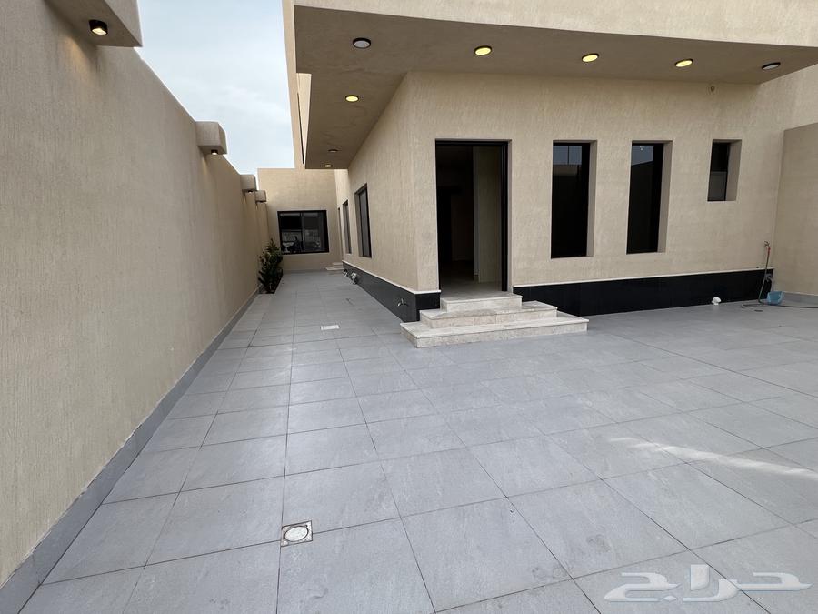 فيلا 6 غرف في الشعلة 4