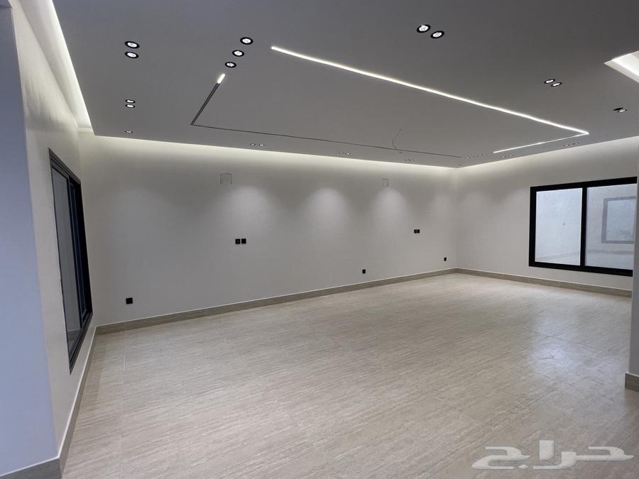 فيلا 6 غرف في الشعلة 5